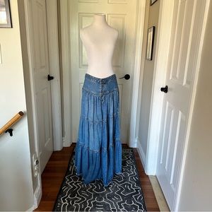 We The Free Dreamweaver Maxi Skirt - sized small but really a large